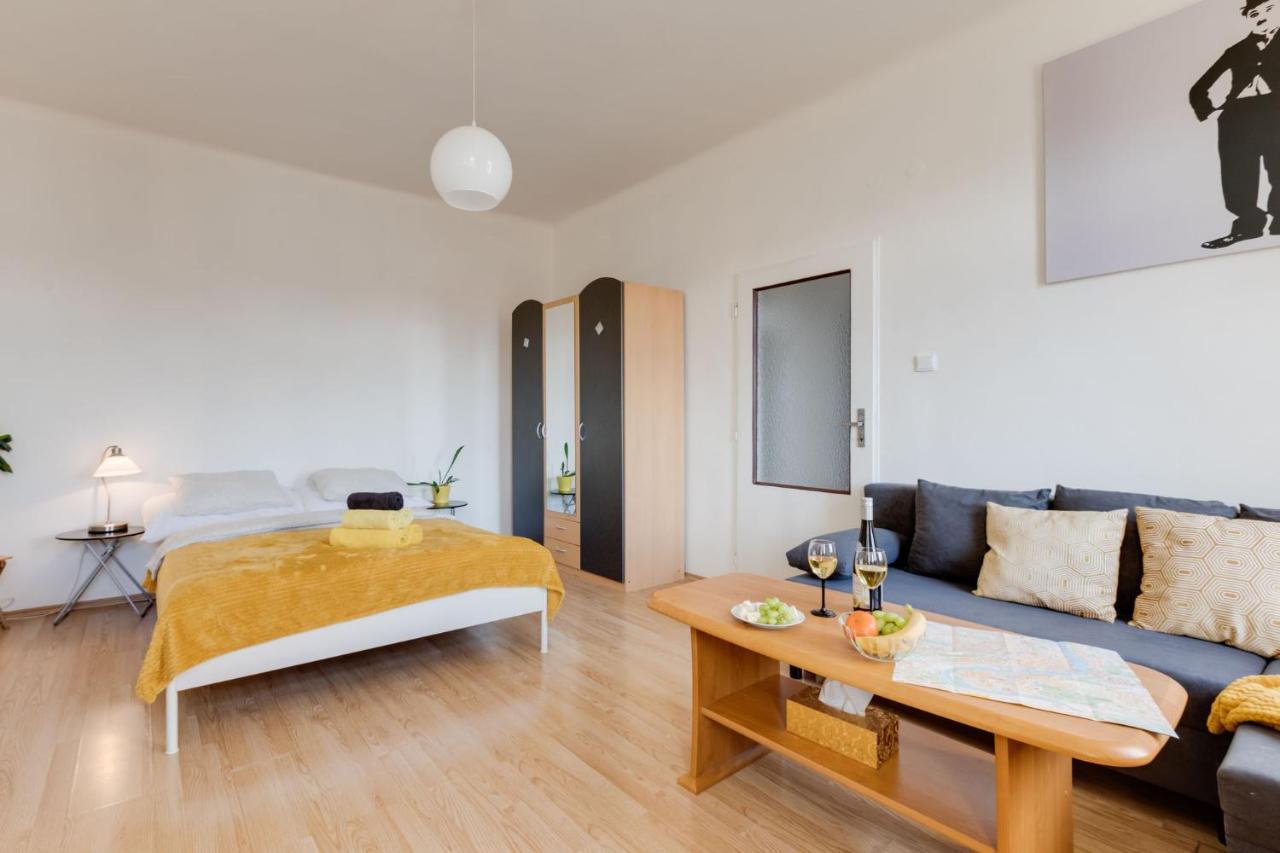 Sunshine Apartment Near The City Center Prague Extérieur photo