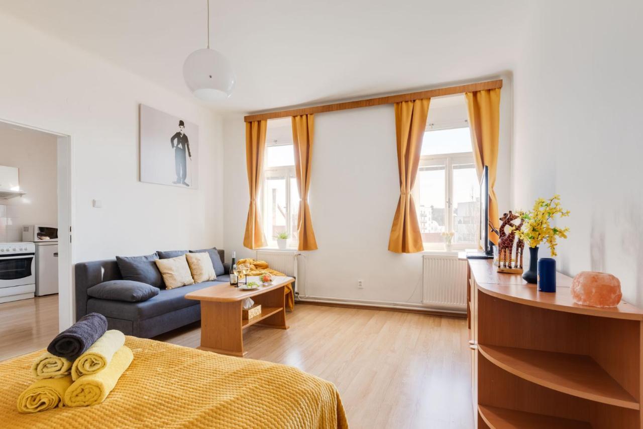 Sunshine Apartment Near The City Center Prague Extérieur photo