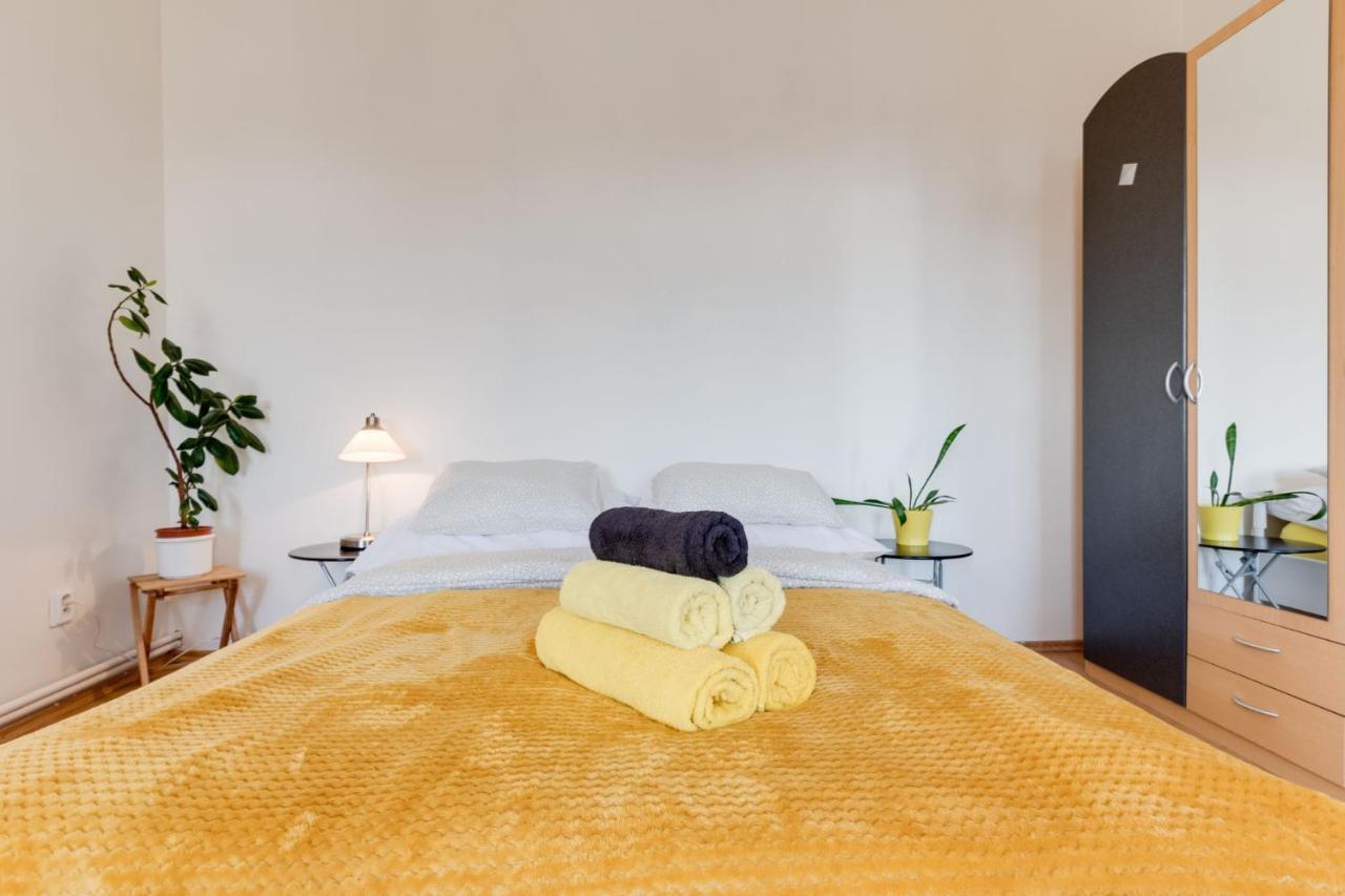 Sunshine Apartment Near The City Center Prague Extérieur photo